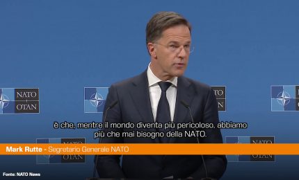 Difesa, Rutte "Abbiamo pi&ugrave; che mai bisogno della Nato"