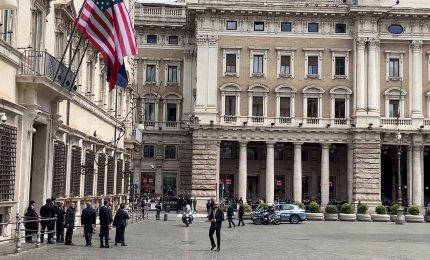 L'arrivo di Vance a Palazzo Chigi, le immagini