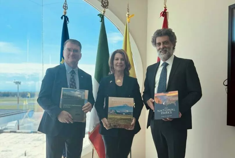 Aeroporto Catania, l&rsquo;incaricato d&rsquo;affari dell&rsquo;ambasciata Usa incontra l&rsquo;Ad SAC