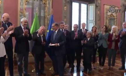 90 anni di Gianni Letta, in Senato gli auguri di La Russa e capigruppo