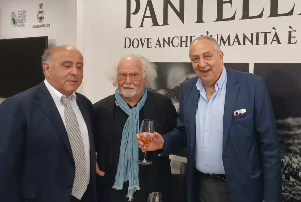 Vinitaly, Pantelleria a Verona con i suoi passiti