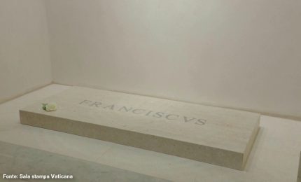Lunghe code per tomba Papa Francesco in Santa Maria Maggiore
