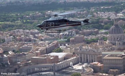 Da metal detector a elicotteri, controlli dei Carabinieri a San Pietro