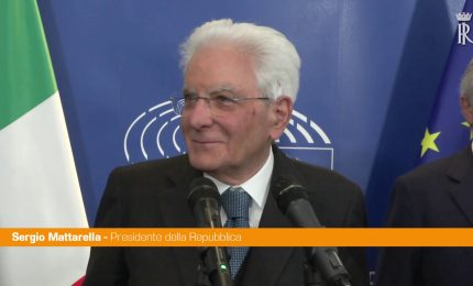 Mattarella agli eurodeputati "La Repubblica Italiana vi &egrave; vicina"