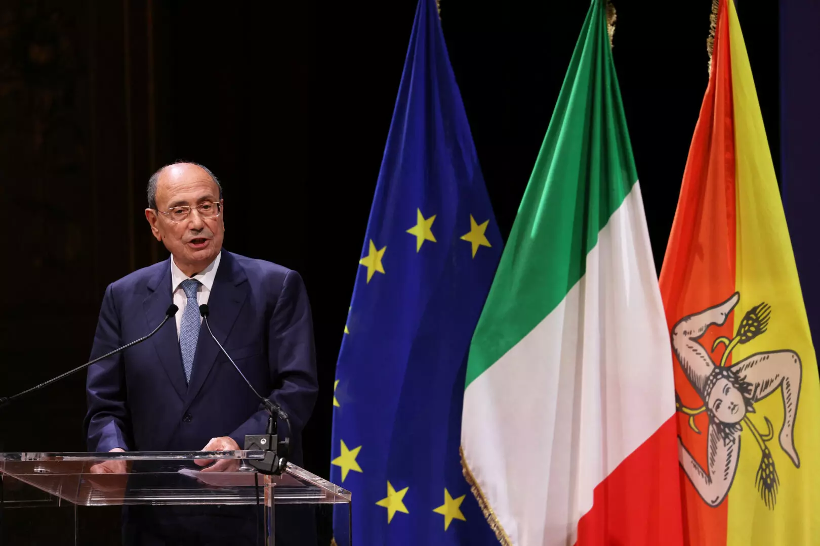 Variazioni di Bilancio all&rsquo;Ars, maggioranza unita ma spunta l&rsquo;emendamento Mpa