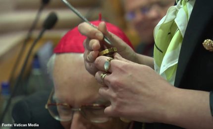 Vaticano, annullato l'anello del Pescatore