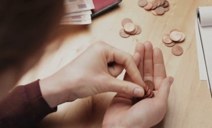 Diminuiscono i cittadini Ue a rischio povert&agrave;