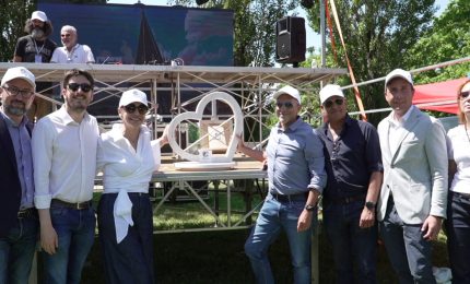 Cuori Olimpici fa tappa a Cremona e celebra il fiume Po