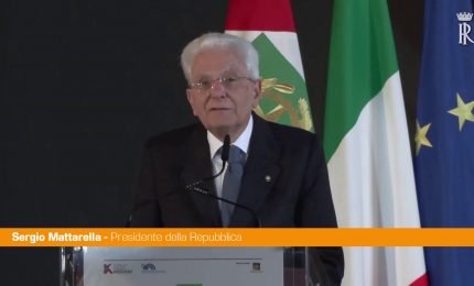 Mattarella "Cooperazione Stato-Regioni per tutelare la collettivit&agrave;"