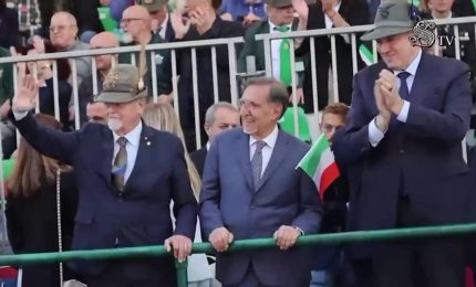 La Russa a Biella all'adunata degli Alpini "Esempio per tutti"