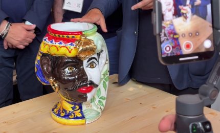 Expo di Osaka, una Testa di Moro unisce la Sicilia e il Giappone