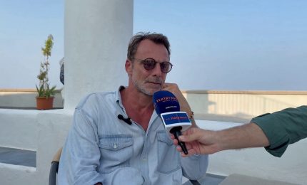 Preziosi ricorda Troisi "Lo imitavo da piccolo"