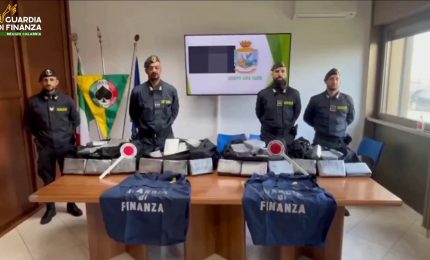 Gioia Tauro, sequestrati 228 kg di cocaina e arrestati due portuali