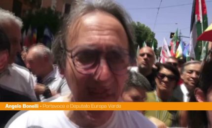 Corteo per Gaza, Bonelli "Fermiamo il criminale Netanyahu"
