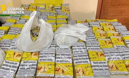Contrabbando di tabacco a Caltanissetta, sequestrati 20 chili