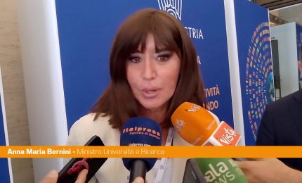 Medicina, Bernini "Aperture progressive per abolire il numero chiuso"