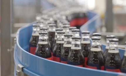 Sibeg Coca-Cola compie 65 anni, 54 milioni di nuovi investimenti