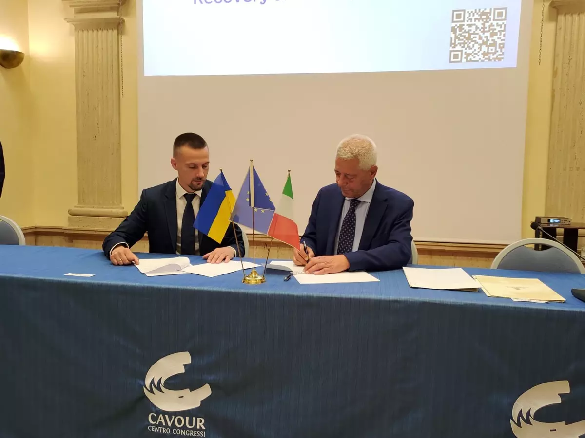 Italia-Ucraina, i sindaci dei comuni di Capaci e Pereshcepyne firmano un memorandum d&rsquo;intesa