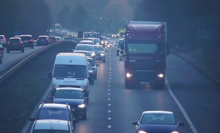 Veicoli commerciali, a giugno mercato ancora in calo