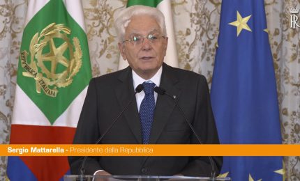 Mattarella "Nato elemento di stabilit&agrave;, resti concentrata sull'Europa"