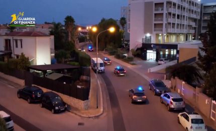 Palermo, noleggiavano auto e le rivendevano: 22 indagati