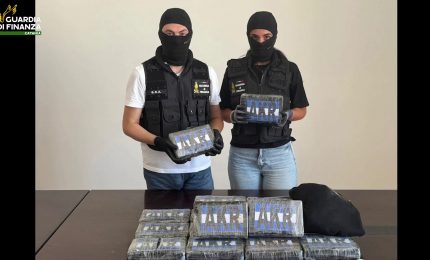 Nel furgone aveva 24kg di cocaina, a Catania arrestato un corriere