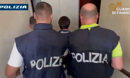 Arrestato latitante nel Foggiano, le immagini della cattura