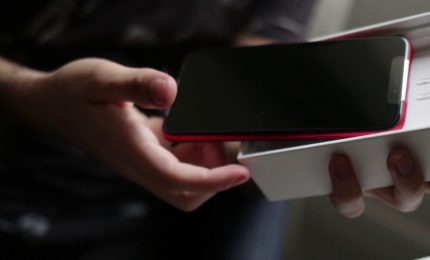 Consumi, in 30 anni accelerano tecnologia e tempo libero