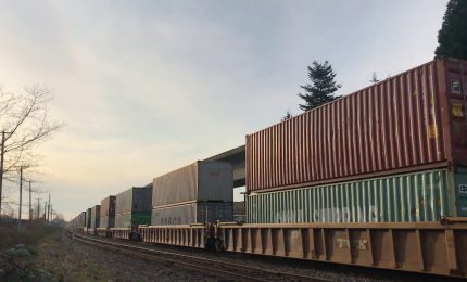 Cina, nei primi 7 mesi del 2025 accelera il trasporto merci su rotaia