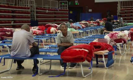 Allerta per piogge torrenziali, evacuati 76 mila residenti di Pechino