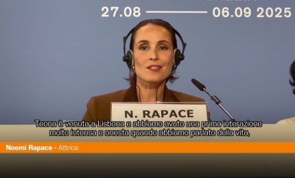 Venezia, Noomi Rapace &egrave; Madre Teresa di Calcutta in "Mother"