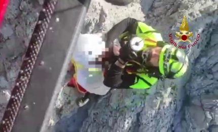 Soccorsi due escursionisti bloccati sulla Cengia di Trevisani