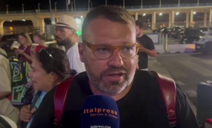 La MSC World Europa a Napoli dopo un'avaria, le voci dei passeggeri