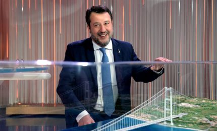 Ponte sullo Stretto, Salvini &ldquo;Il 2025 sar&agrave; ricordato come l&rsquo;anno di apertura dei cantieri&rdquo;