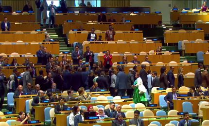 Benjamin Netanyahu all'Onu, numerosi delegati abbandonano l'aula