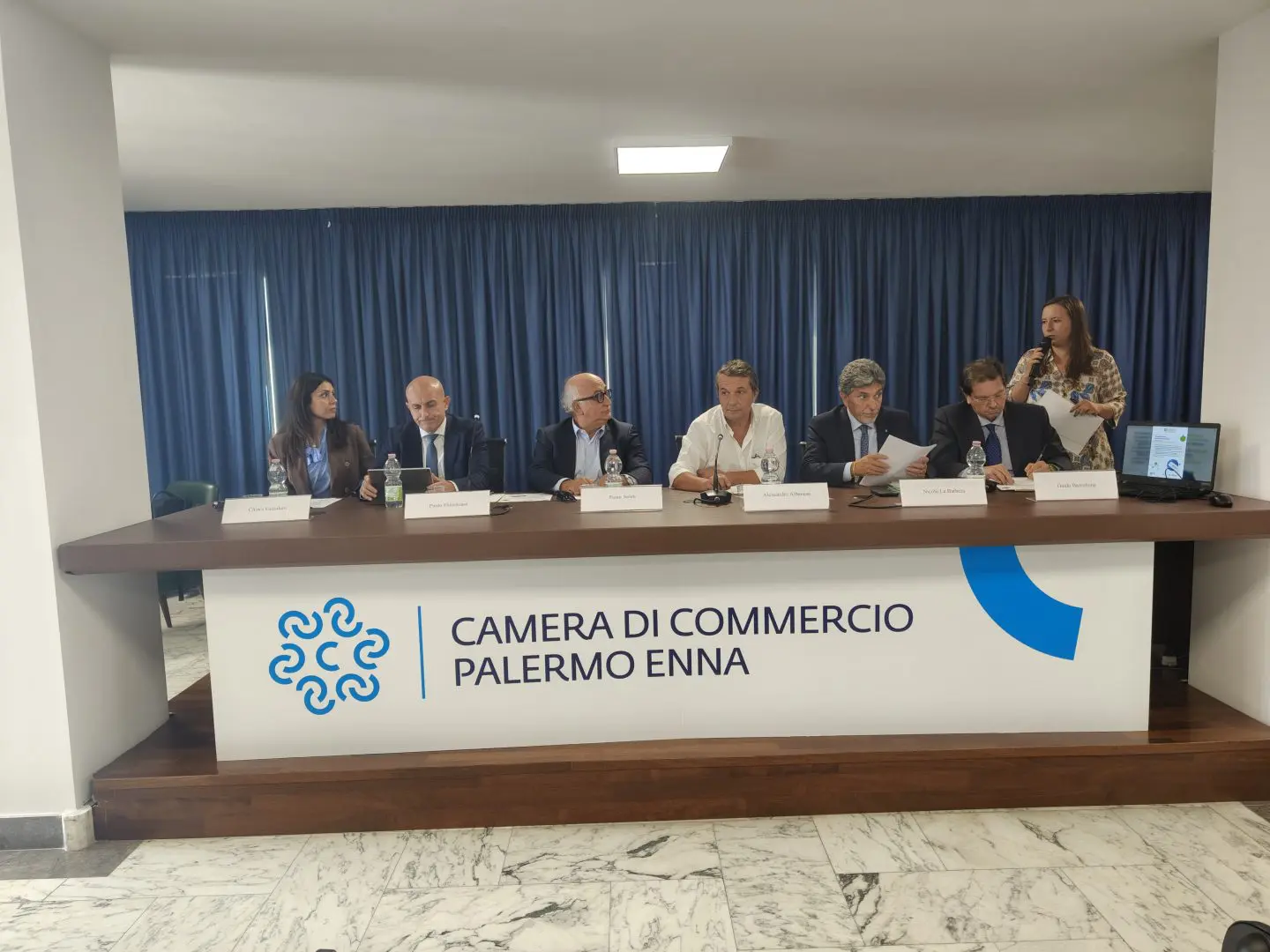 La Camera di Commercio Palermo-Enna e InfoCamere siglano un accordo per rendere pi&ugrave; facile la firma digitale