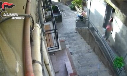 Sparatoria a Riesi, cinque arresti per concorso in tentato omicidio / Video