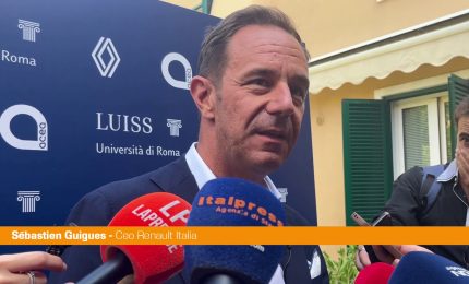 Guigues (Renault) "Chi sceglie auto elettrica non torna pi&ugrave; indietro"