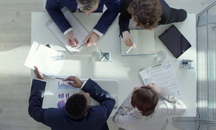 Occupazione, a giugno 352 mila posti di lavoro in pi&ugrave;