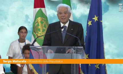 Mattarella "Scuole siano luoghi dove &egrave; bandita ogni forma di violenza"
