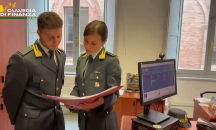 Guardia Finanza di Siena sequestra 1,2 milioni a societ&agrave;