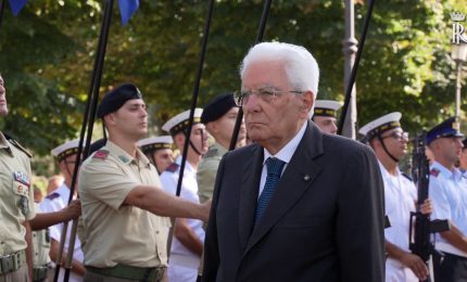 82&deg; anniversario Difesa di Roma, Mattarella depone due corone d'alloro