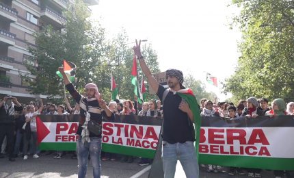 Milano scende in piazza per Gaza, Cgil "100 mila in corteo"