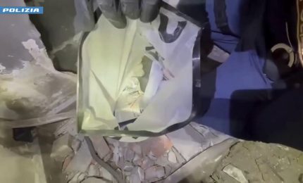 Armi e munizioni in un edificio abbandonato di Librino a Catania