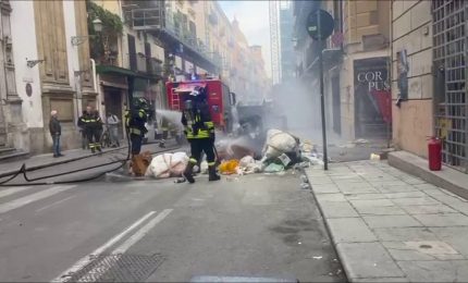 Palermo, principio di incendio ad un mezzo RAP in servizio in via Maqueda