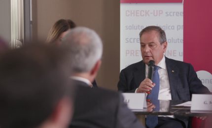 Antibiotico-resistenza, i medici lanciano l'allarme