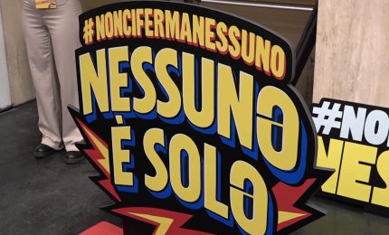 #NonCiFermaNessuno, tour in chiave green