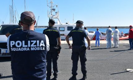 Ragusa, in carcere tre scafisti per favoreggiamento dell&rsquo;immigrazione clandestina