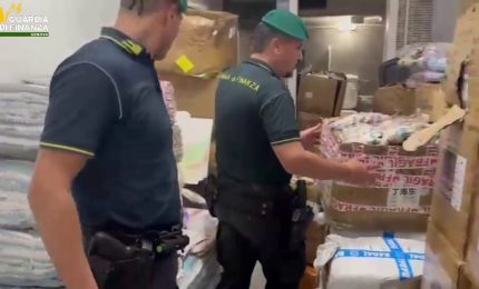 Sequestrata a Genova merce contraffatta per un valore di oltre 3,5 milioni
