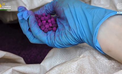 Al Porto di Genova sequestrati oltre 700kg di permanganato di potassio